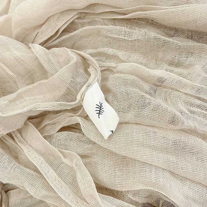 1Pieces Korean Style Cotton Linen Folded Women's Scarf Thin Pure Color Simple Match Long Shoulder Mountaineering Scarf