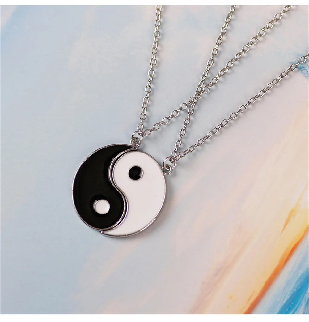 Love/Friendship Pendant Necklace 2 Pcs/ Set Rainbow Broken Heart BFF Good Friends Friendship Jewelry